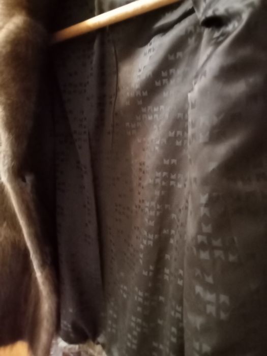 Haina din blana de  nurca