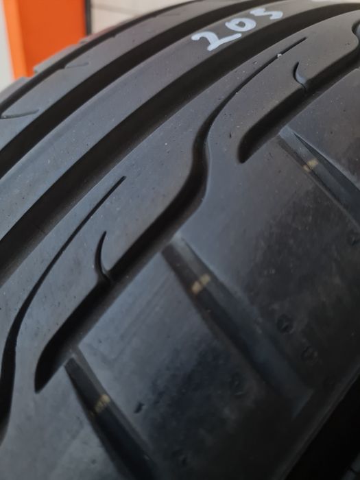 Летни гуми 4 броя DUNLOP SportMaxx RT 205 40 R18 дот 5218