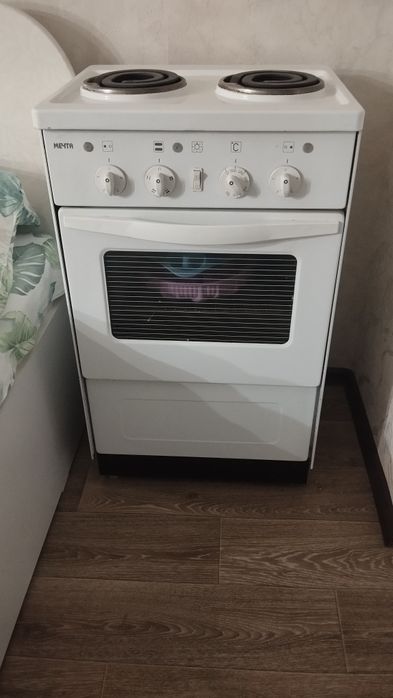 Продам плиту электрическую