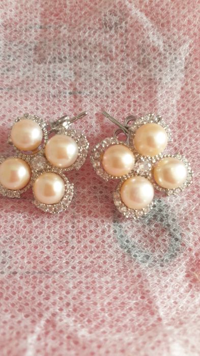 De vânzare Cercei cu perle