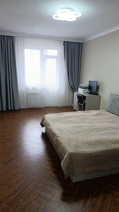Продам трёхкомнатную квартиру