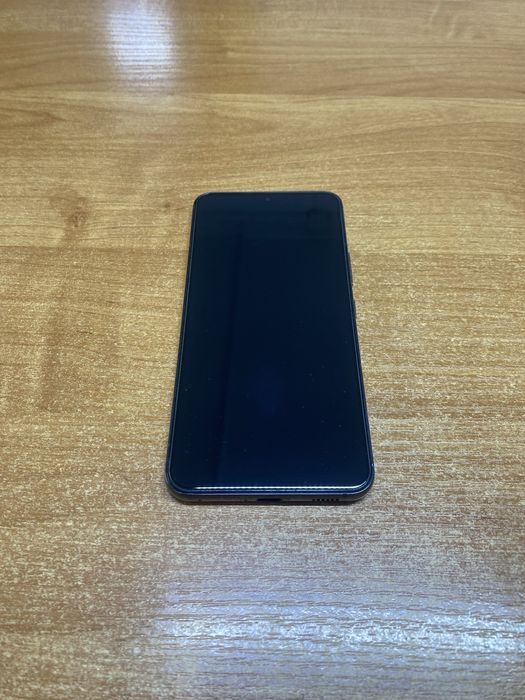 Samsung Galaxy s22 5G (8/128 Gb)