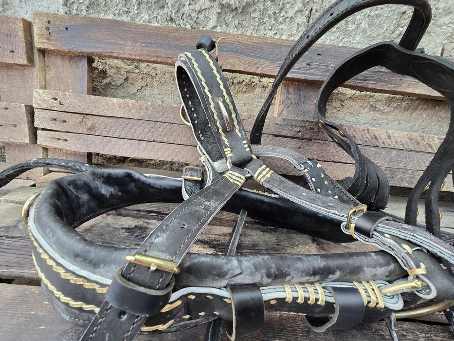 Ham de piele cu alama