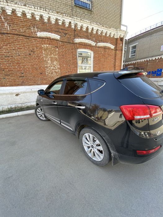 Кроссовер JAC S5