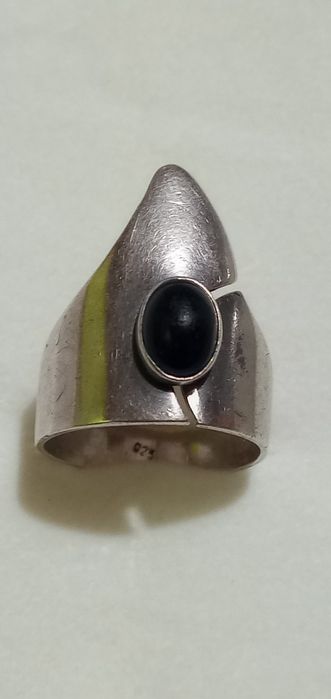 Комплект от естествени камъни,гривна, обици,сребро