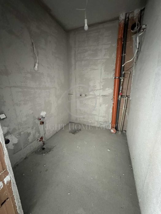 Продава се Двустаен апартамент в Пловдив, Прослав - 65 кв.м за 1231 €/кв.м - Снимка #4