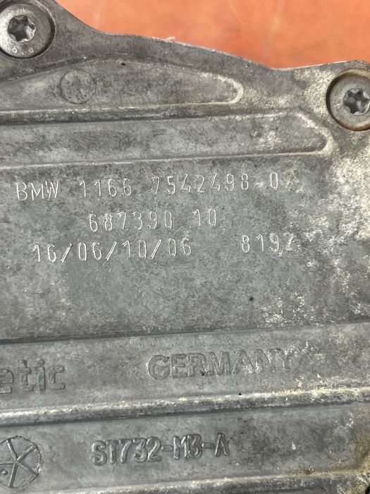 Pompa vacum bmw e87 motor 2.0 benzina N46B20B