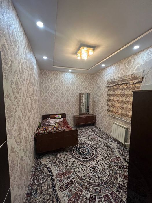 Uy sotiladi Ozerni yoninda