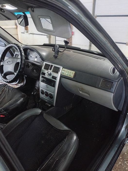 Продам срочно приору