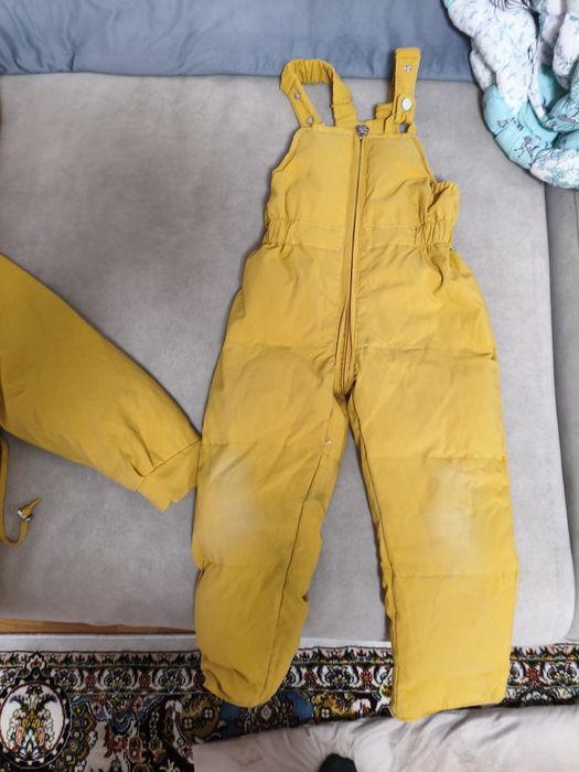 Продаю куртку осень зима