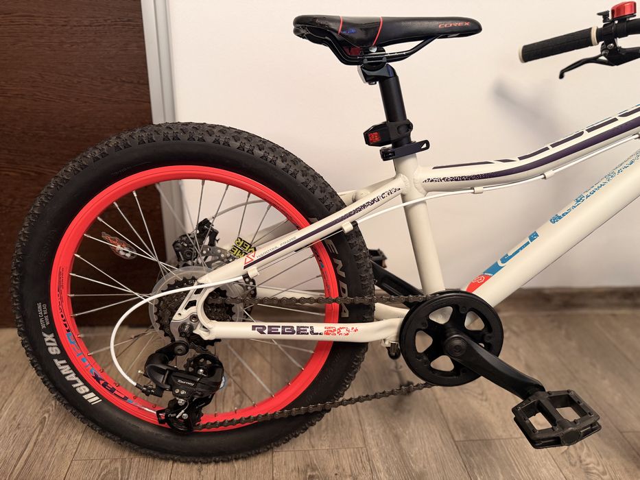 Bicicleta Cross Rebel 20”