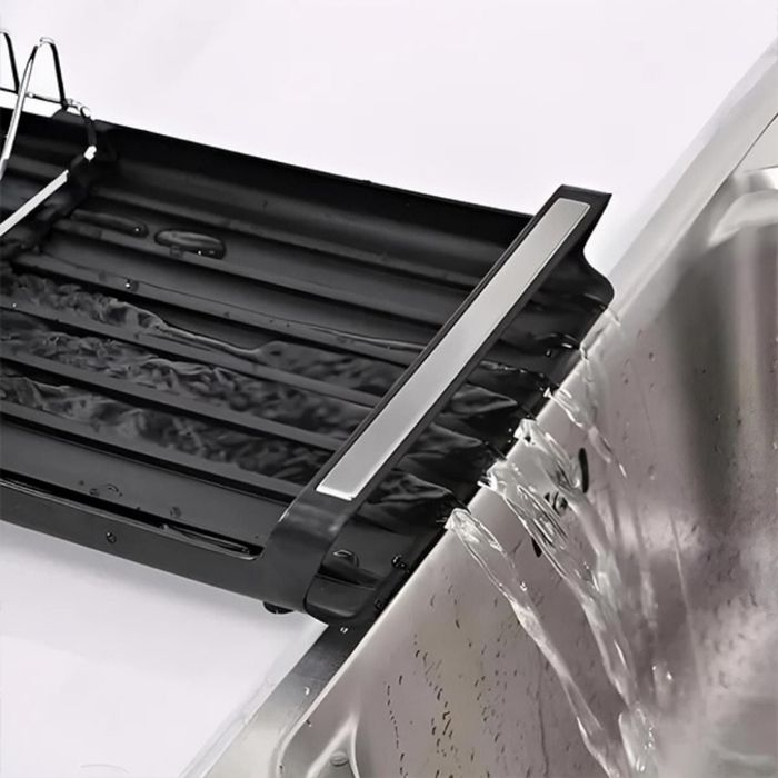 Разтегателен сушилник за съдове и прибори с дренажна тава .