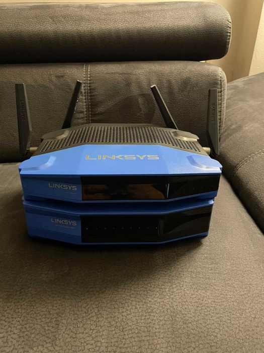 Рутер Linksys WRT1900AC + Switch Linksys SE4008