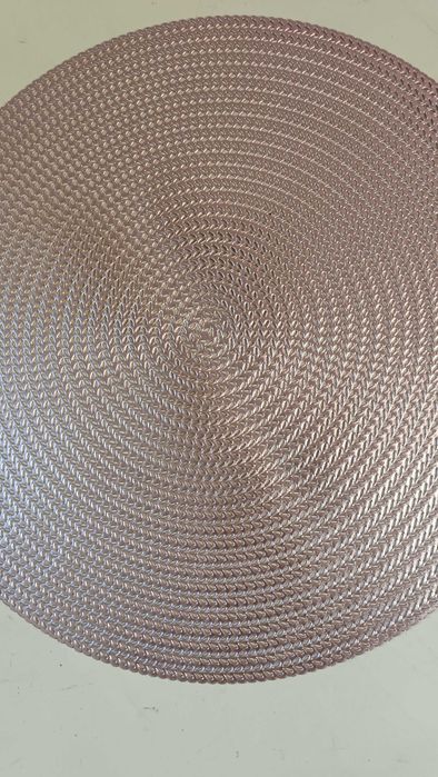 Сервировочные коврик на стол.