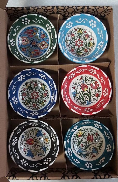 Комплект Керамични купички в кутия