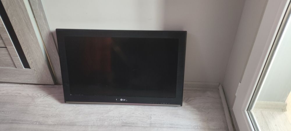 Срочно продается телевизор LG