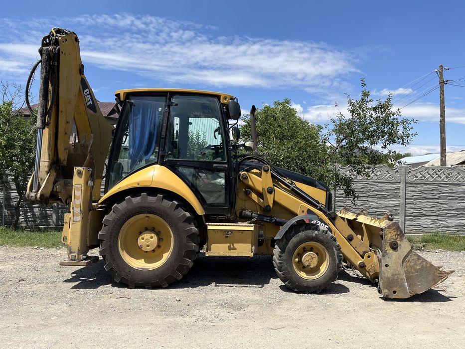 Услуги петушок Эксковатор погрузчик 3 в 1.