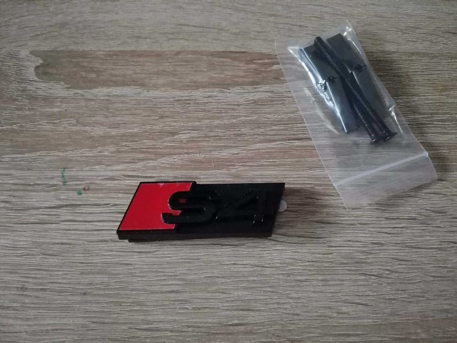 Предна решетка черна емблема Audi S4