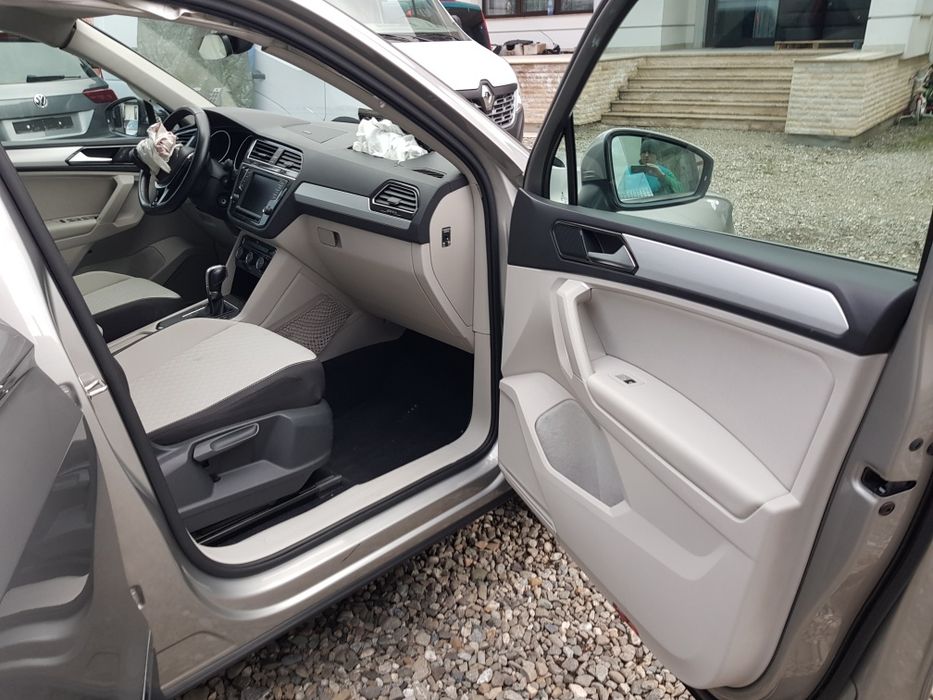 Piese VW Tiguan, aripă spate, tavan, stopuri, oglindă stânga/dreapta  senzorii