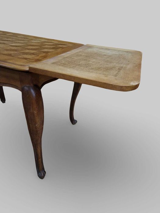 Разтегателна трапезна/кухненска маса изработена от дъбов масив