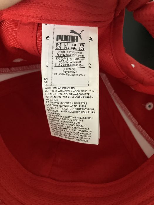 Șapcă originala, Semnată de pilotul de Formula 1 Sebastian Vettel.