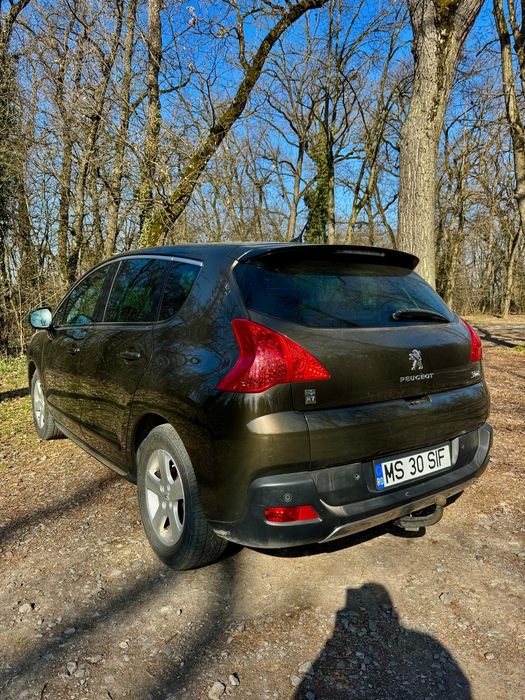 Peugeot 3008 4x4 Hibrid HY4
