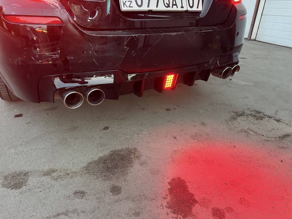 Продам Диффузор на Бмв Ф10