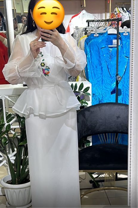 Платье нарядное женское