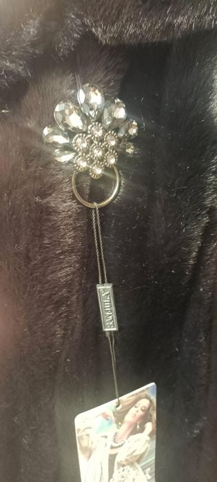 Продам шубу срочно !