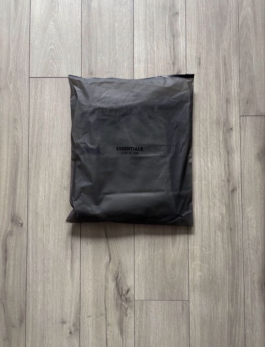 Essentials SS22 baggy долнище
