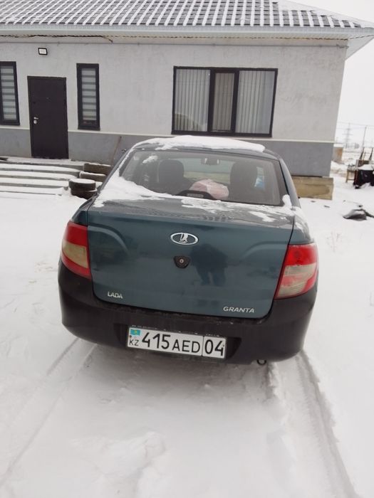 Продам автомобиль Лада Гранта