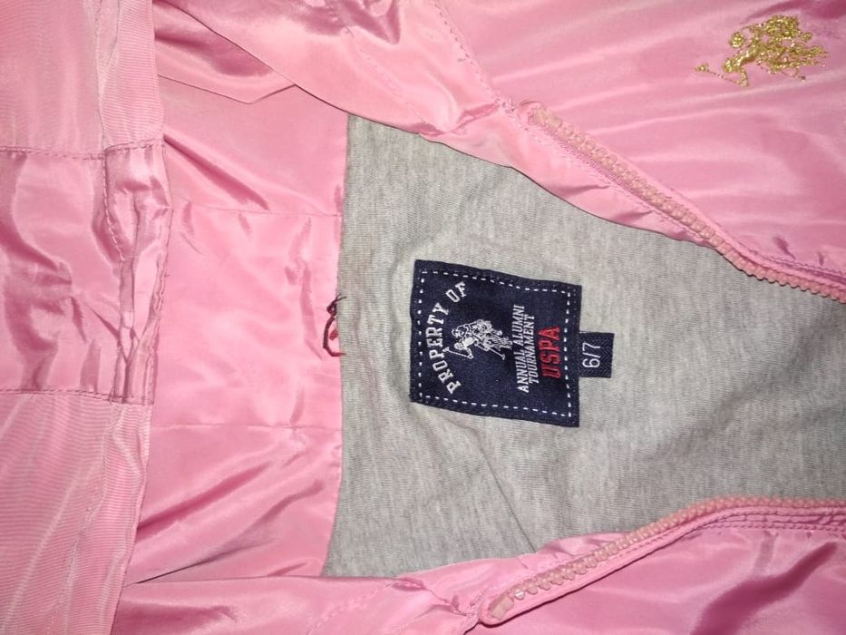 Лёгкая куртка для девочек