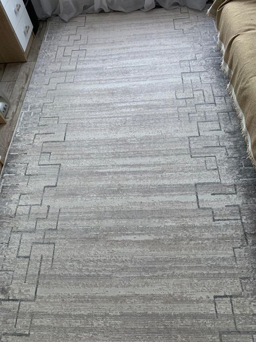 Продам ковровую дорожку