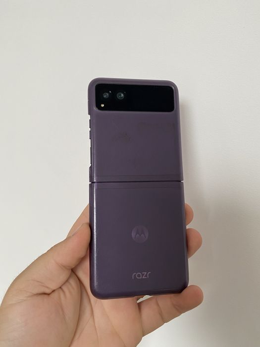 Motorola Razr 40 - 256 G - liber - 850 ron !