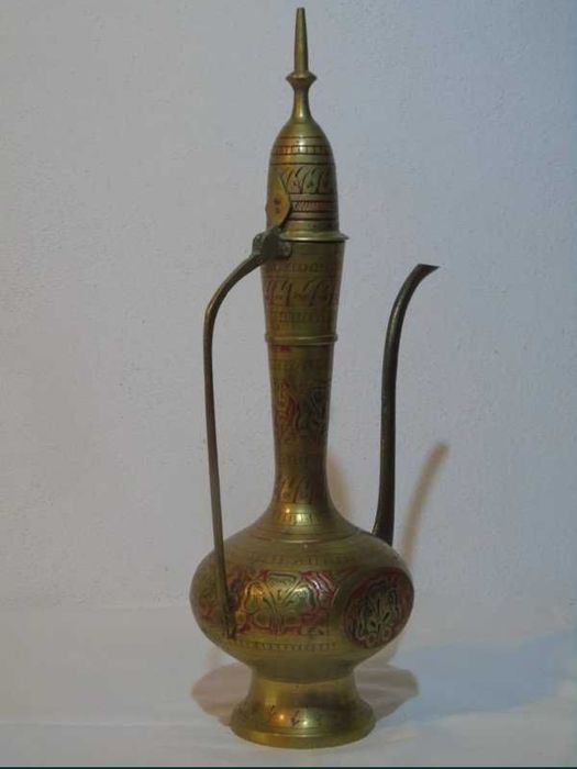 Carafă  Vintage din alamă India