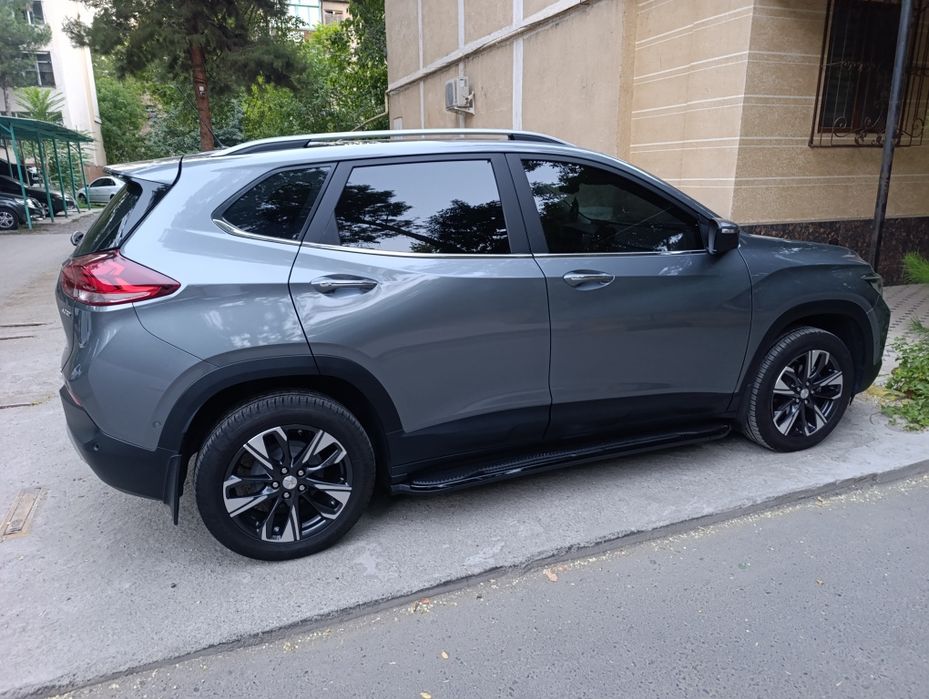 Продаю  Shevrolet Tracker Primer 2023 год