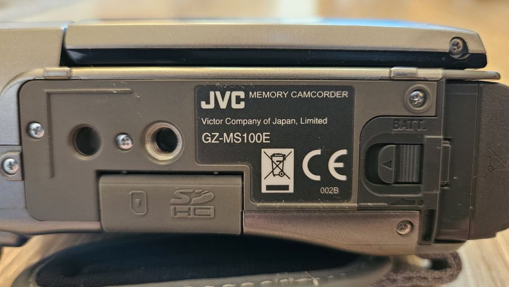 Камера JVC Everio GZ-MS100E - Camera