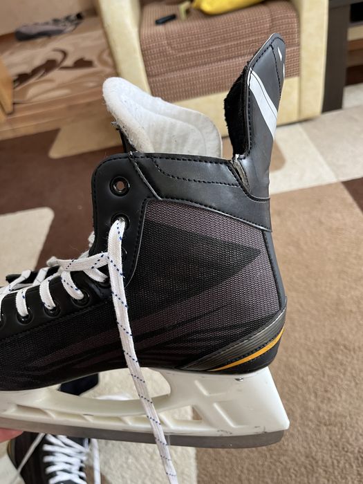 Коньки Bauer supreme 140