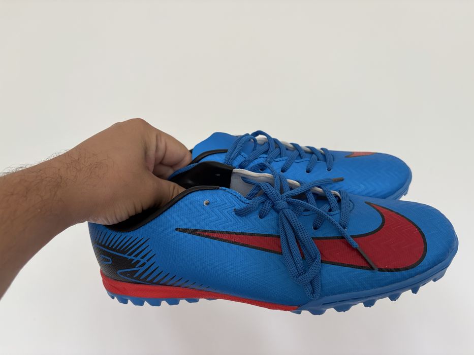 Новые сороконожки бутсы Nike 43размер