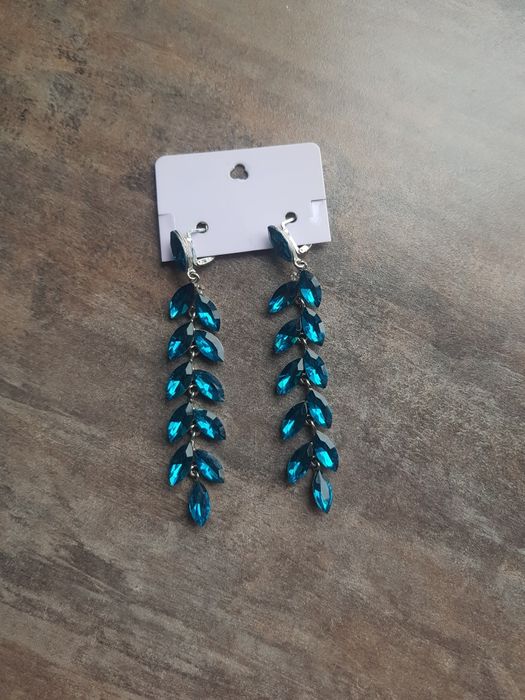 Продам серьги...