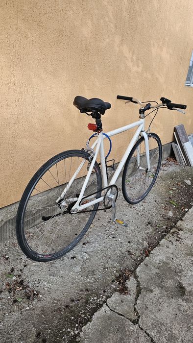 Vând Bicicleta Tip Semicursiera