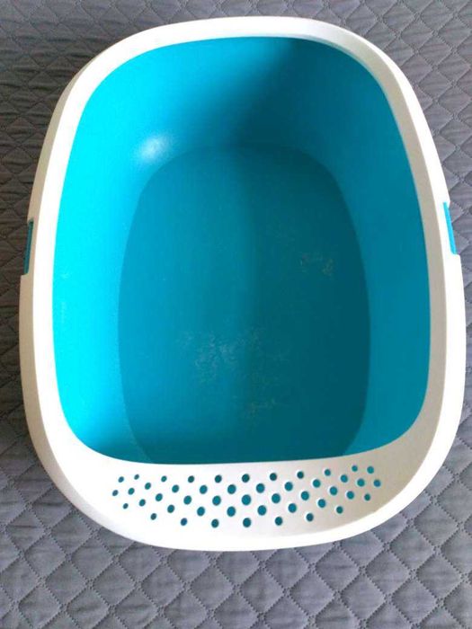 Котешка тоалетна