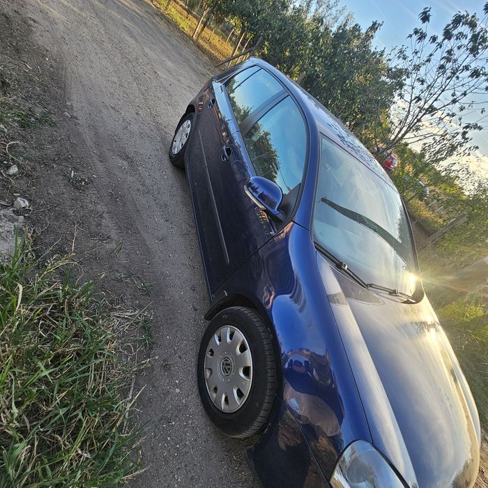 Golf 5 1.4 бензин 2006г 
НА ЧАСТИ САМО