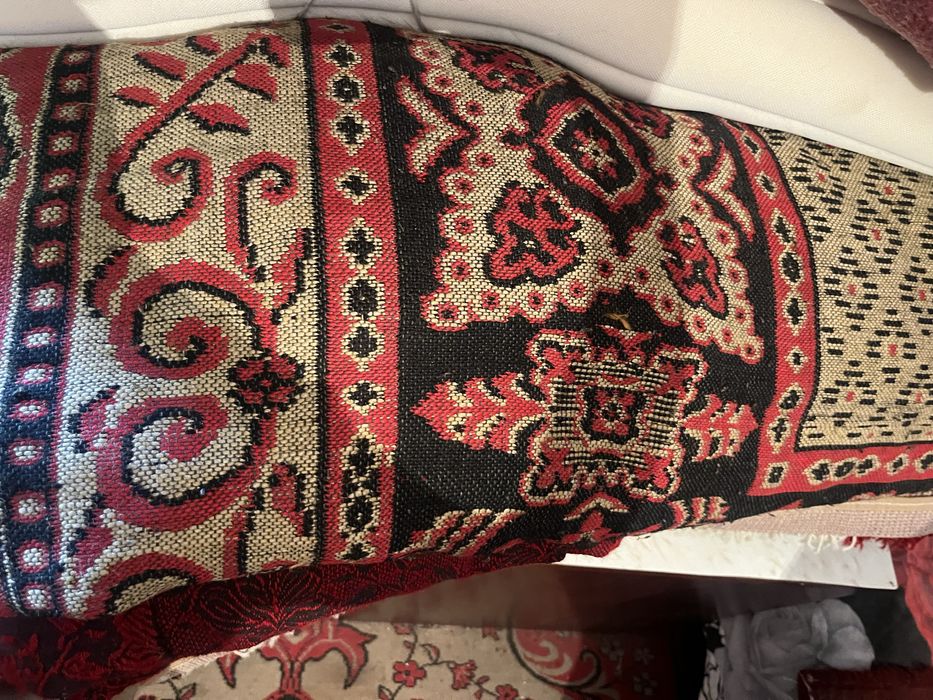 Голям килим за стая с  размери 3,30/2,35