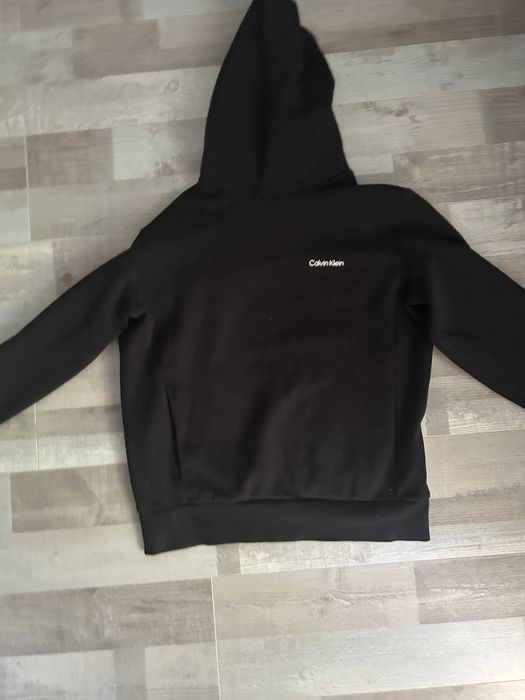 Calvin Klein суичър размер S