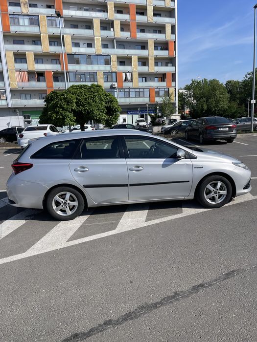 TOYOTA Auris 2017 — imagine 3