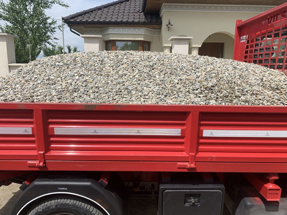 Tranaport Nisip/Sort/Balastru si Pamant,sort mixt pentru alei/parcari