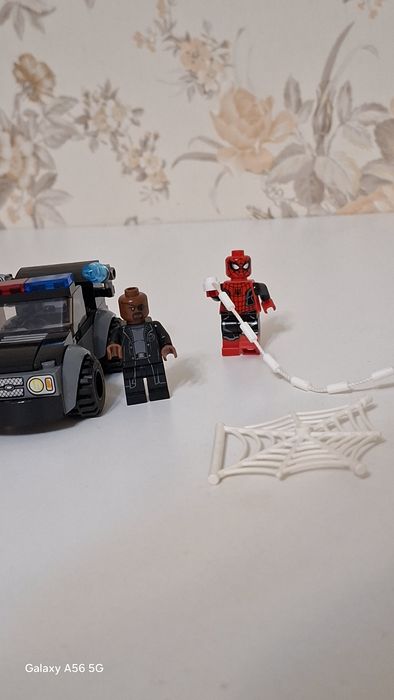 76184 LEGO® Marvel Человек-паук против атаки дронов Мистерио