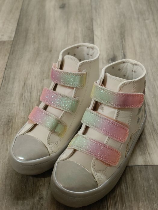 Кроссовки Next новые