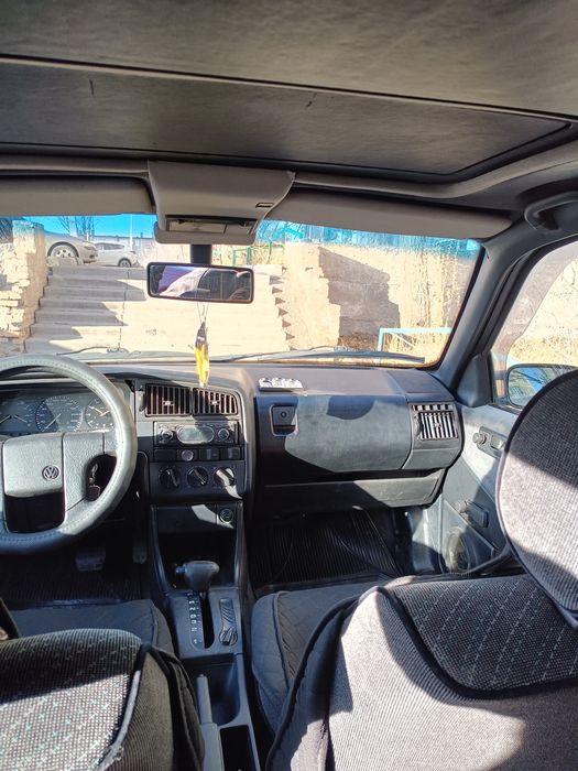 Продаю Фолксваген Пассат Б3